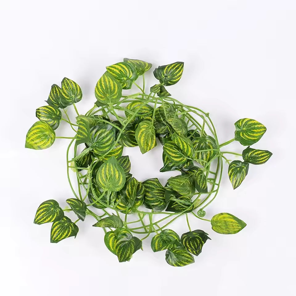 EverGlow Ivy Light Garland