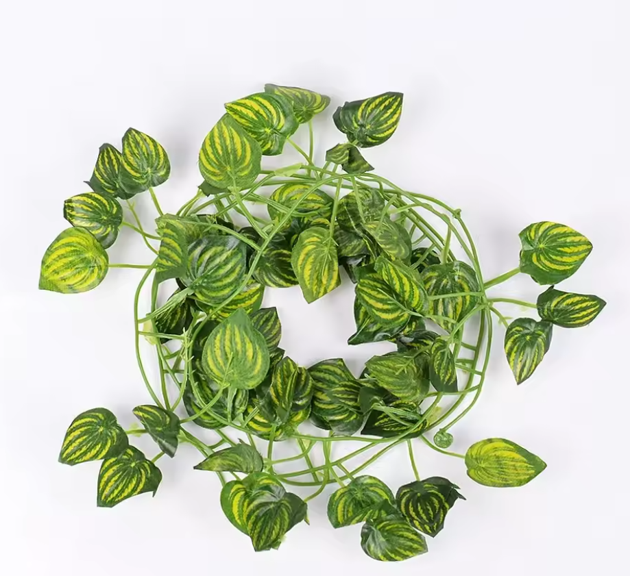 EverGlow Ivy Light Garland